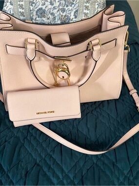 Michael Kors Pale Pink Hamilton Leather Tote with Wallet